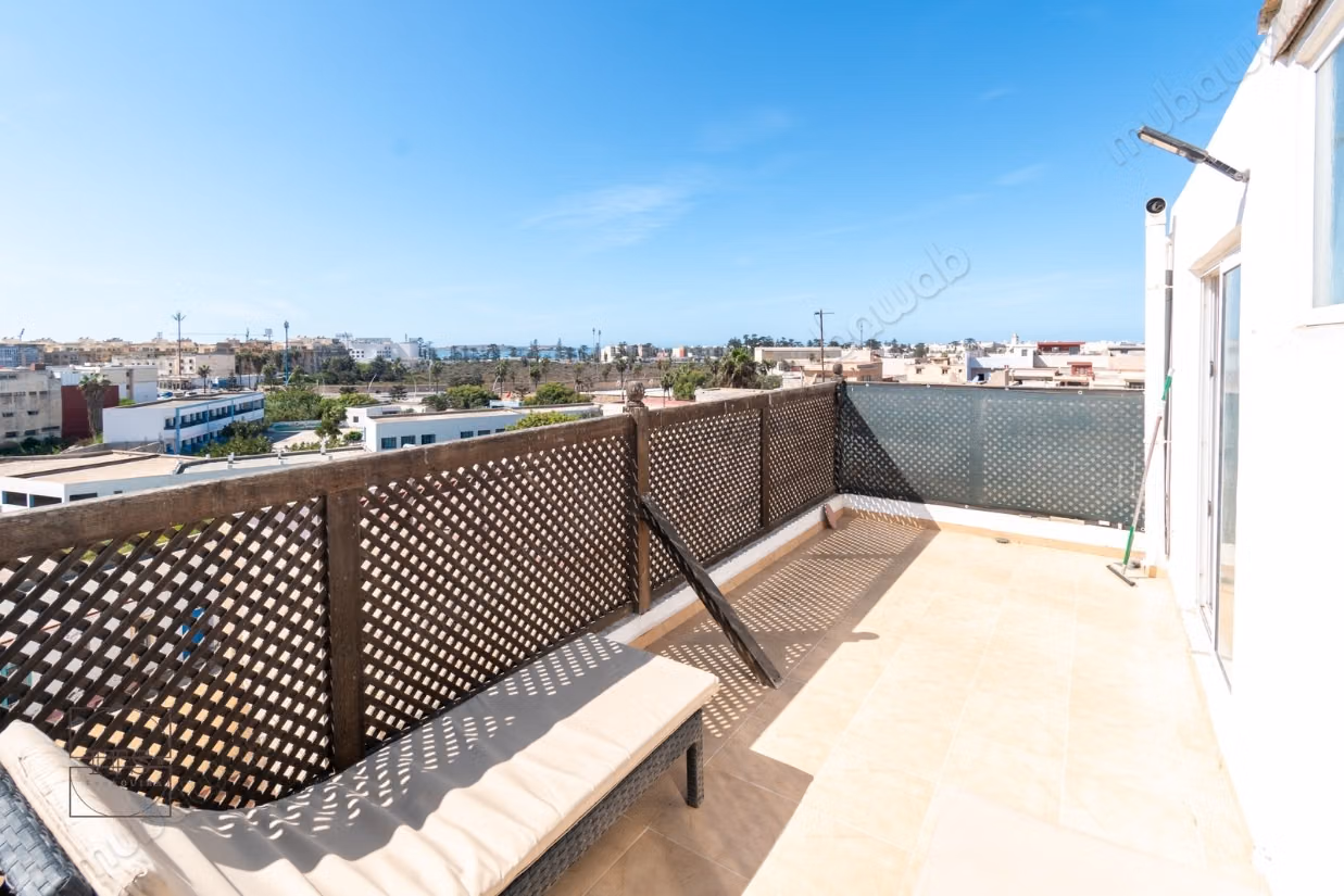 Appartement avec terrasse privative