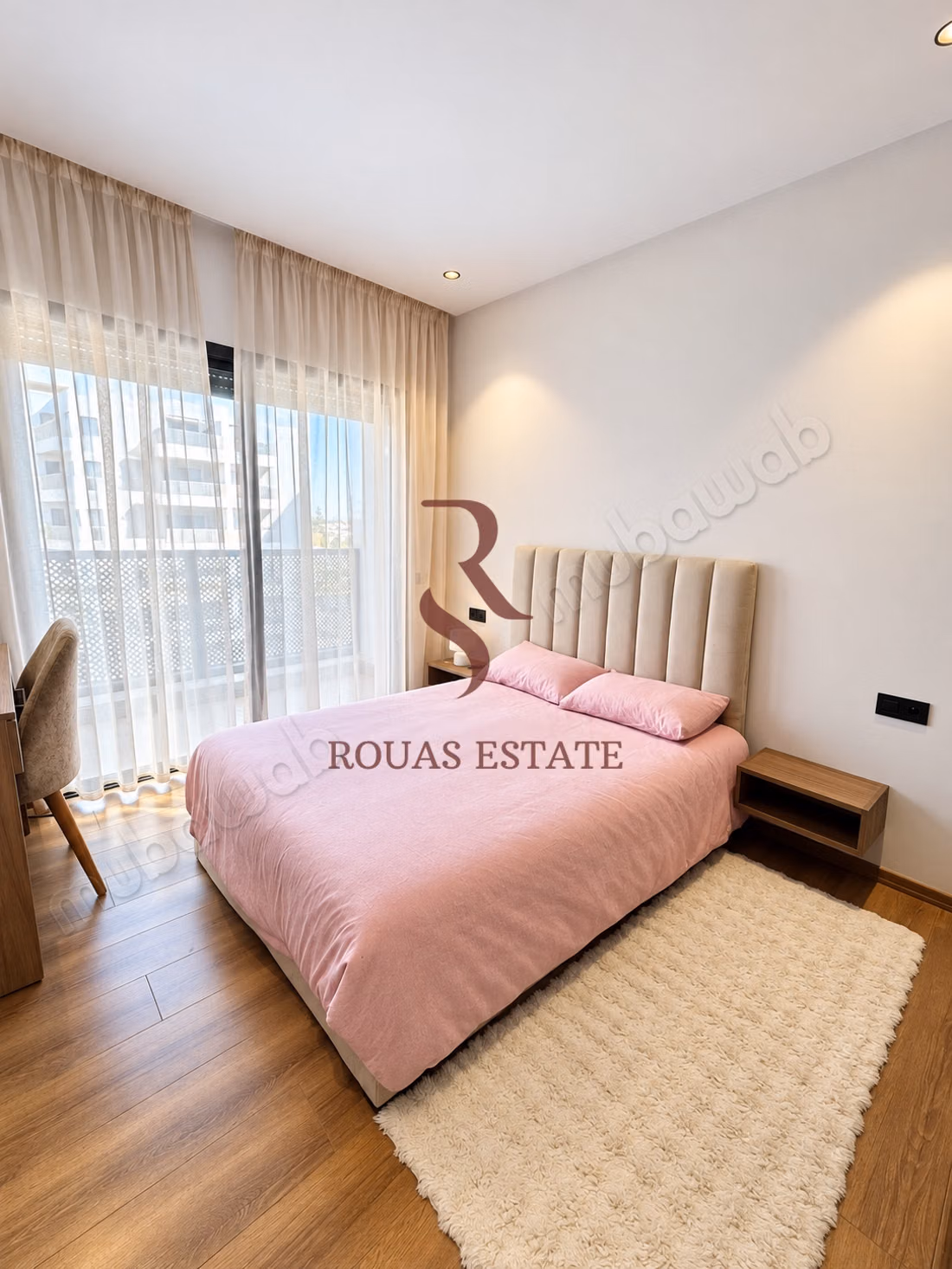 Appartement meublé 3 chambres 137 m² à louer à CFC