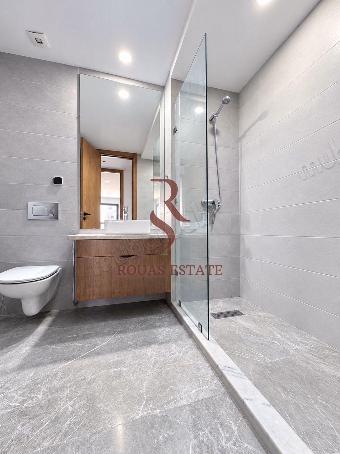 Appartement meublé 3 chambres 137 m² à louer à CFC