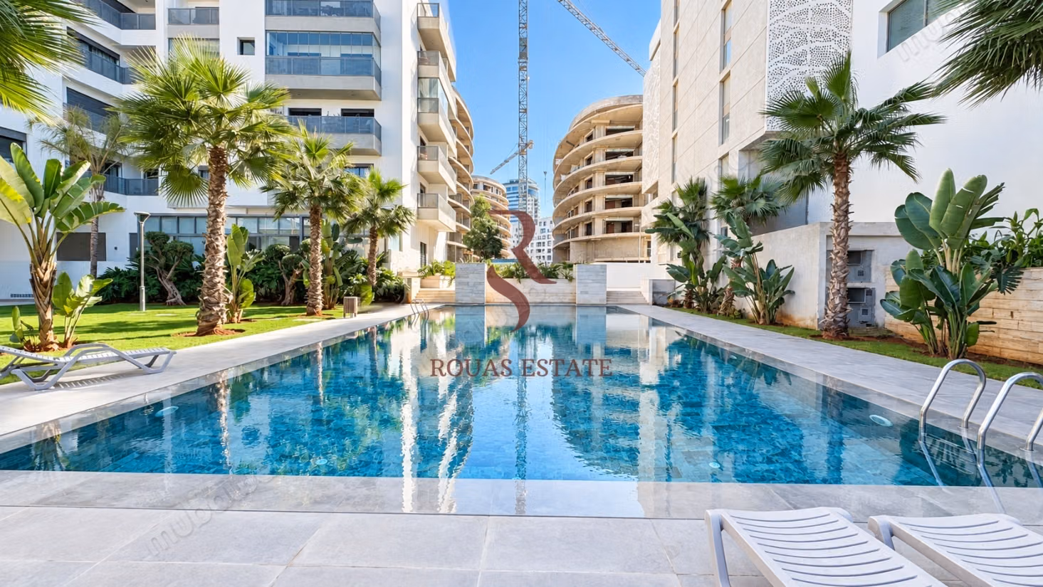 Appartement meublé 3 chambres 137 m² à louer à CFC