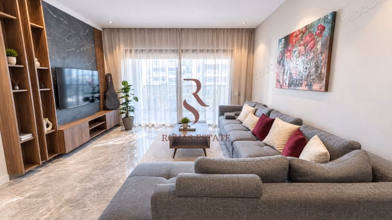 Appartement meublé 3 chambres 137 m² à louer à CFC