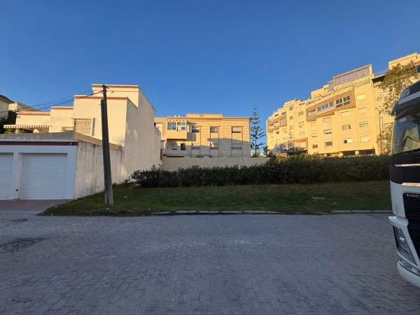 Vendita di terreno a Moujahidine. Superficie totale 534 m²