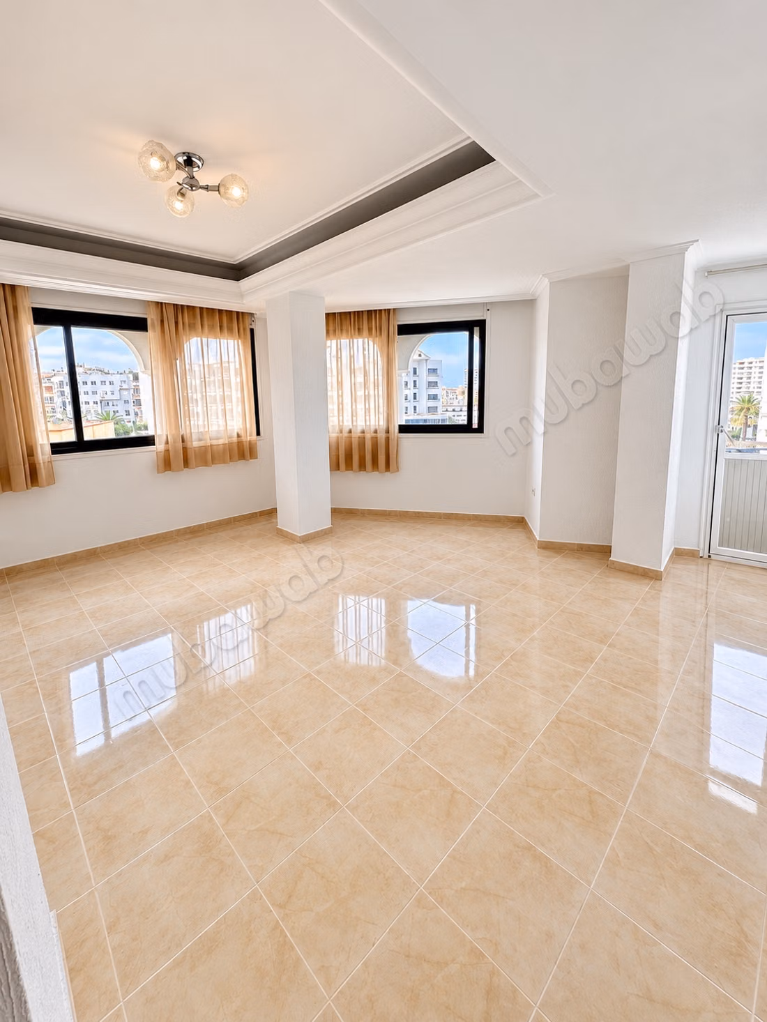 Luminoso 2 habitaciones - sin vistas