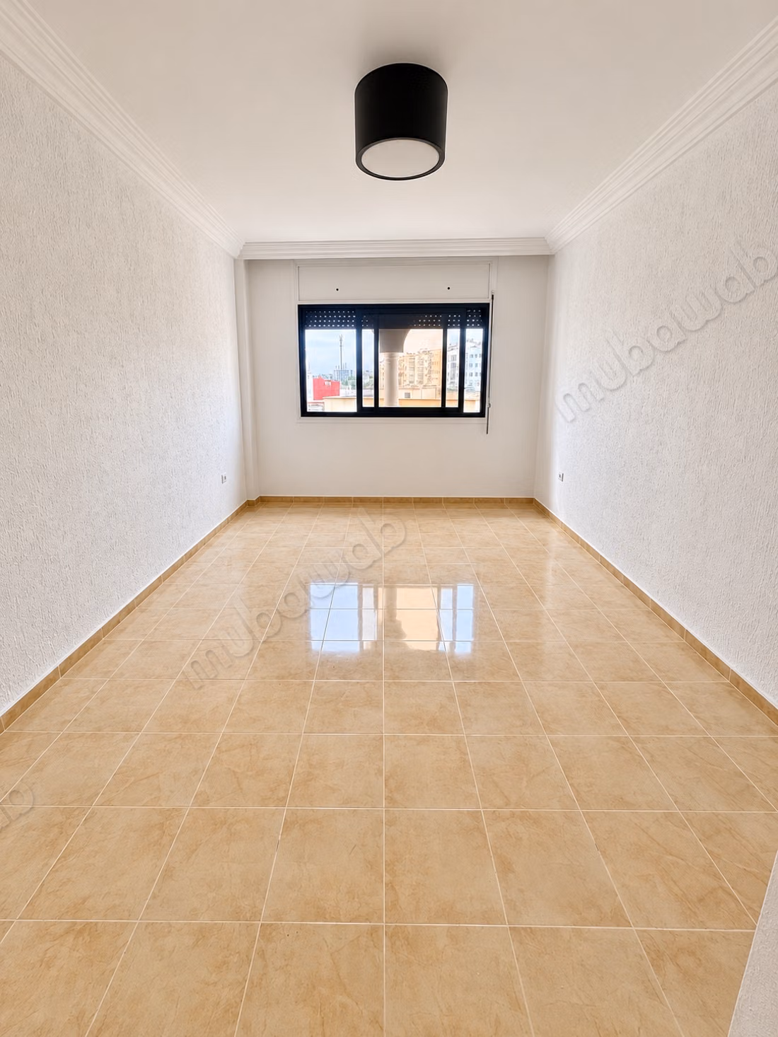 Luminoso 2 habitaciones - sin vistas