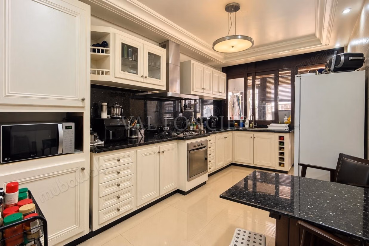 Vente Duplex Lumineux 260m2 4chambres avec terrasse sans vis à vis 
Gauthier, Casablanca