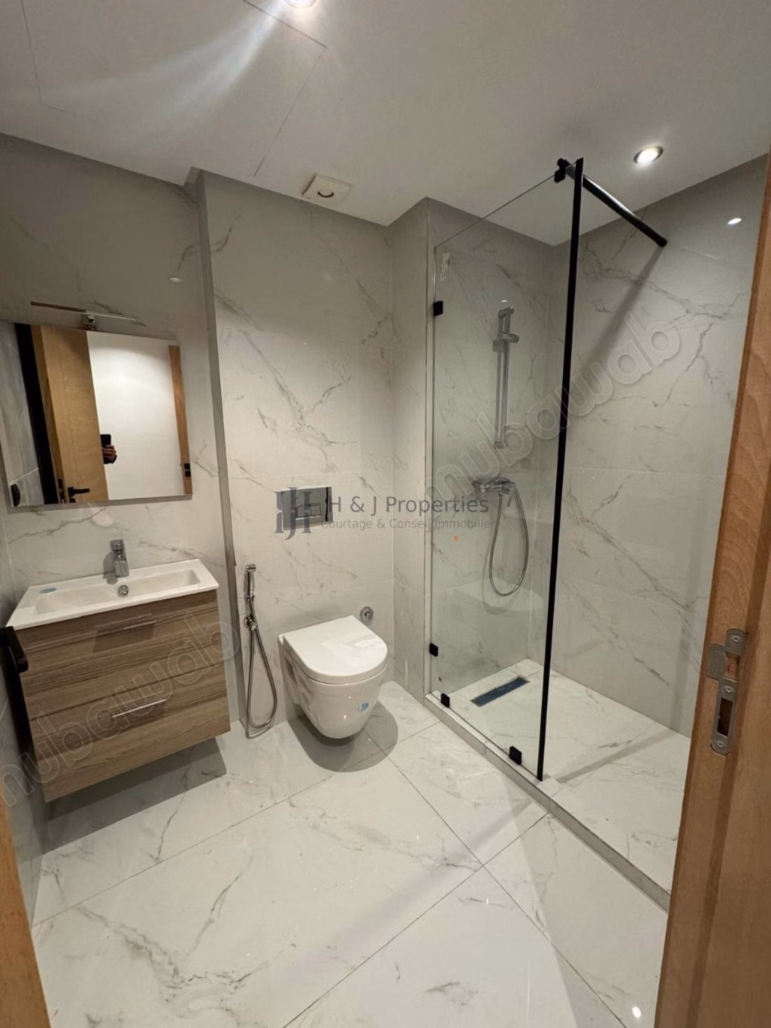 T2 meublé 50m² balcon residence neuve