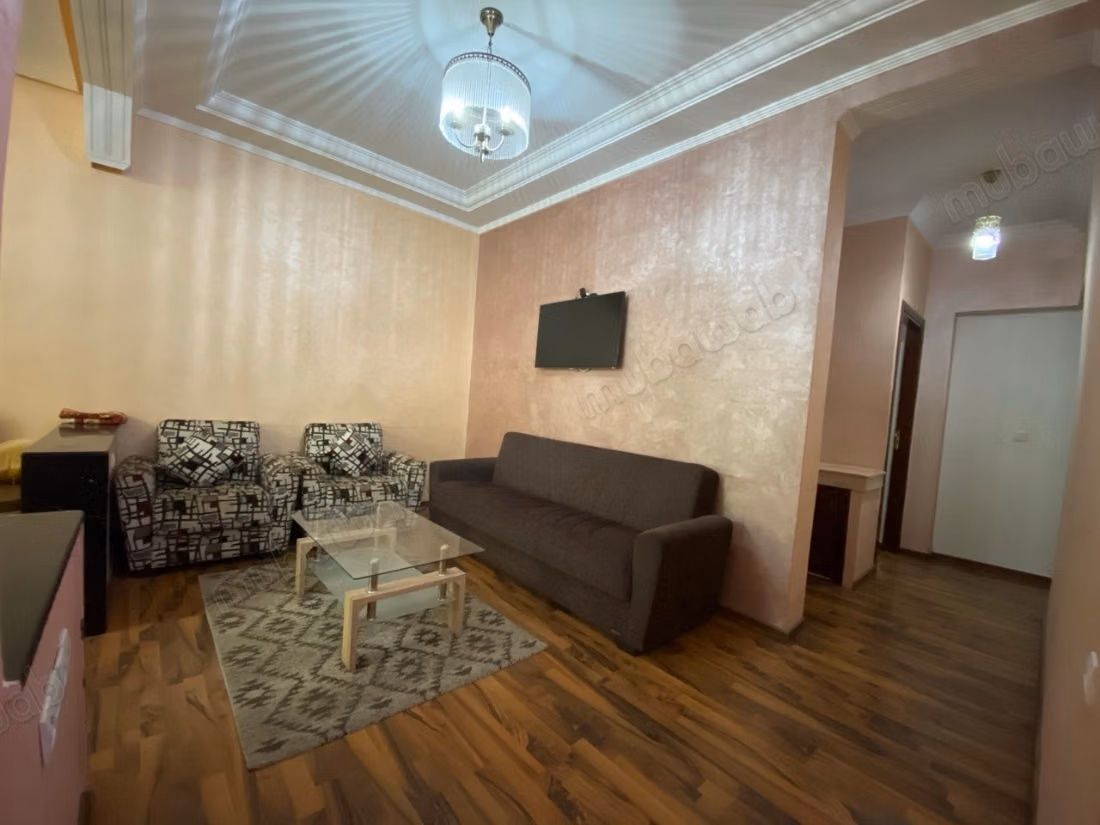 Location d'un appartement en Centre. Superficie 135 m². Salon typique marocain, résidence sécurisée