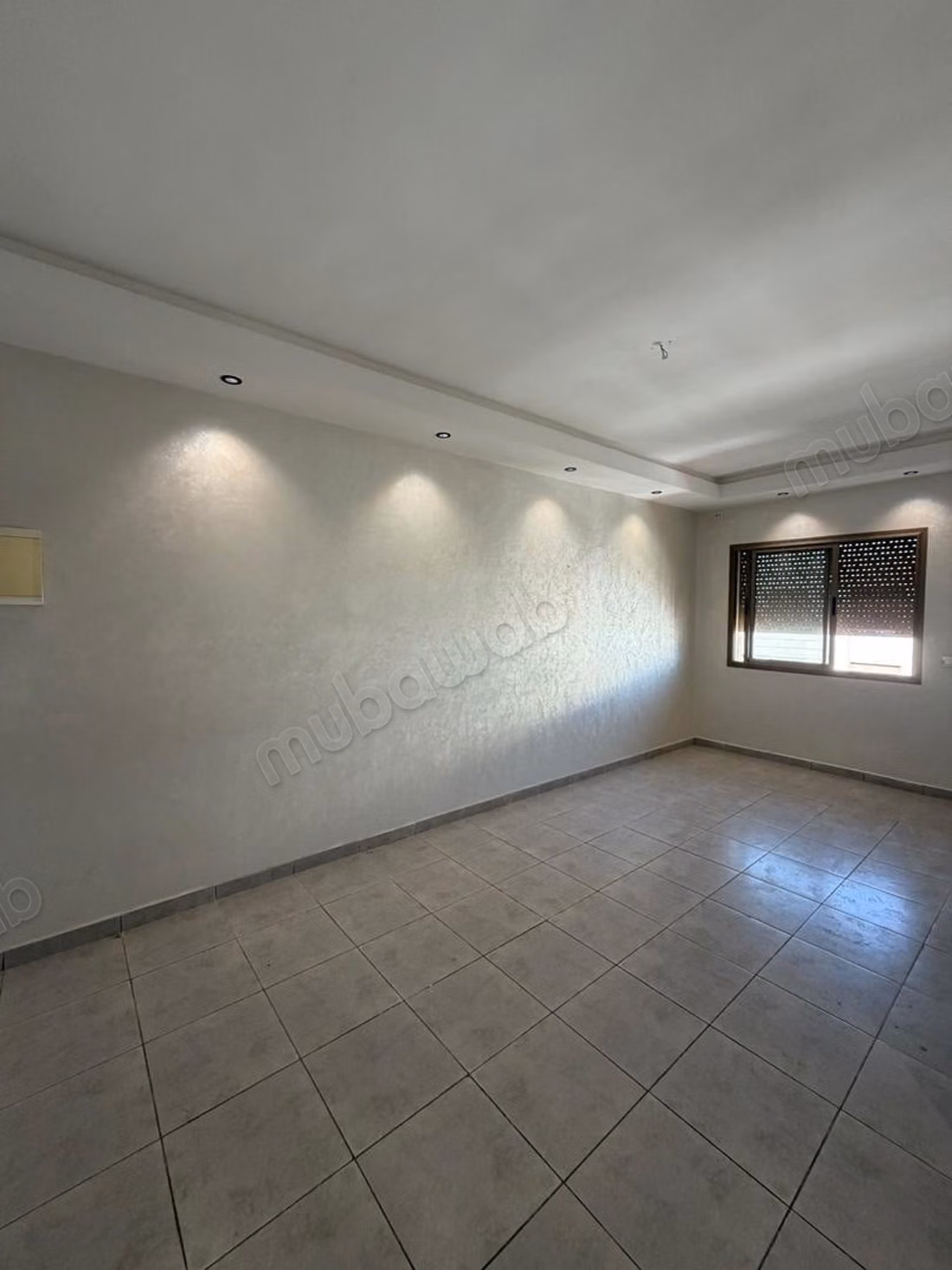 Appartement vide à louer à les jardins de Tanger