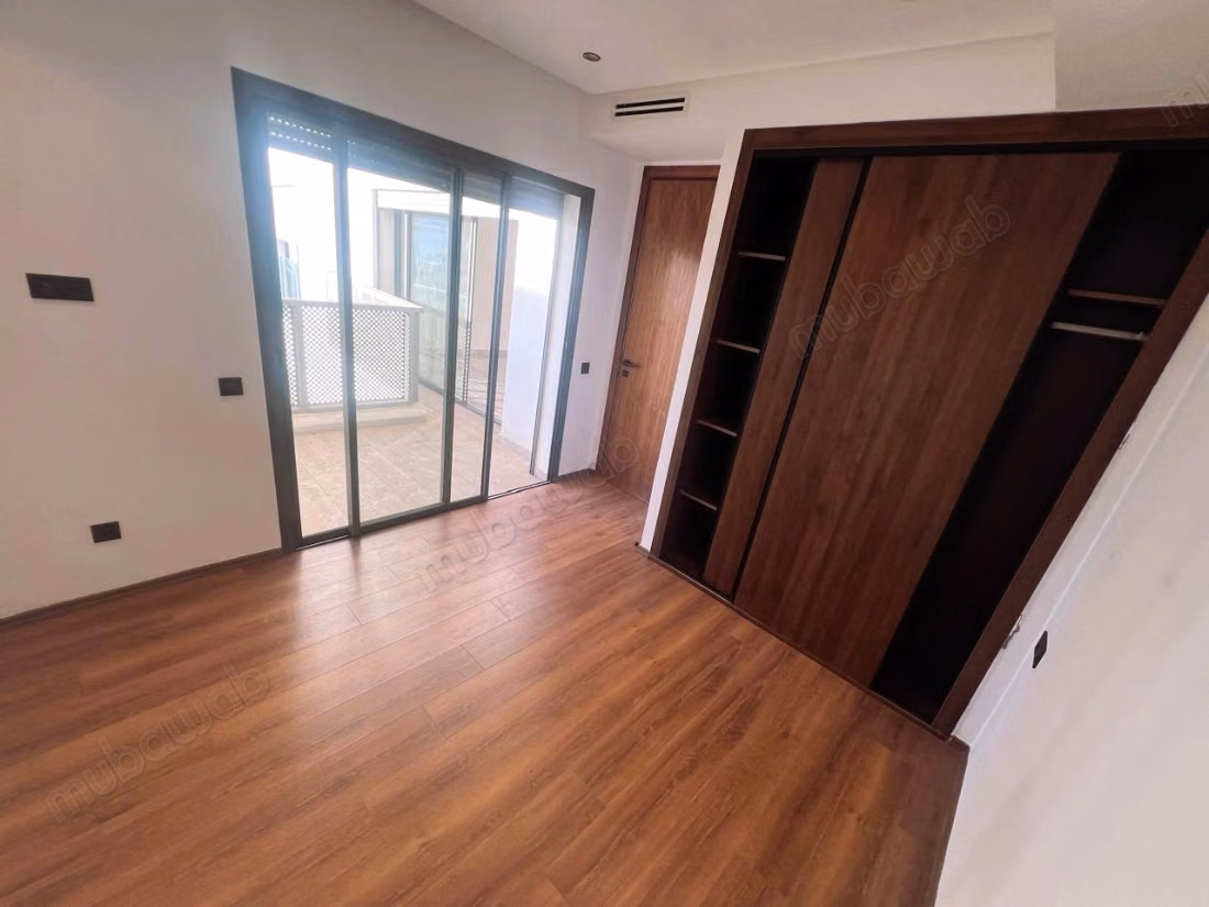 Studio Luxe à Cfc Sans Vis àVis avec Cuisine équipé
