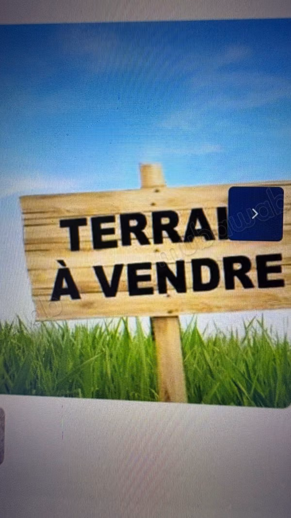 Terrain à la vente à golf mehdi.
Surface de 365 m²