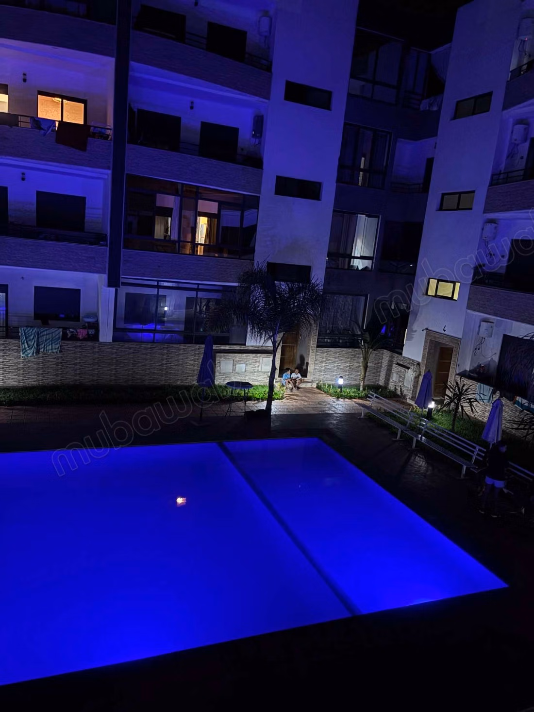 Appartement à louer à Mansman. Superficie 90 m². Meublé