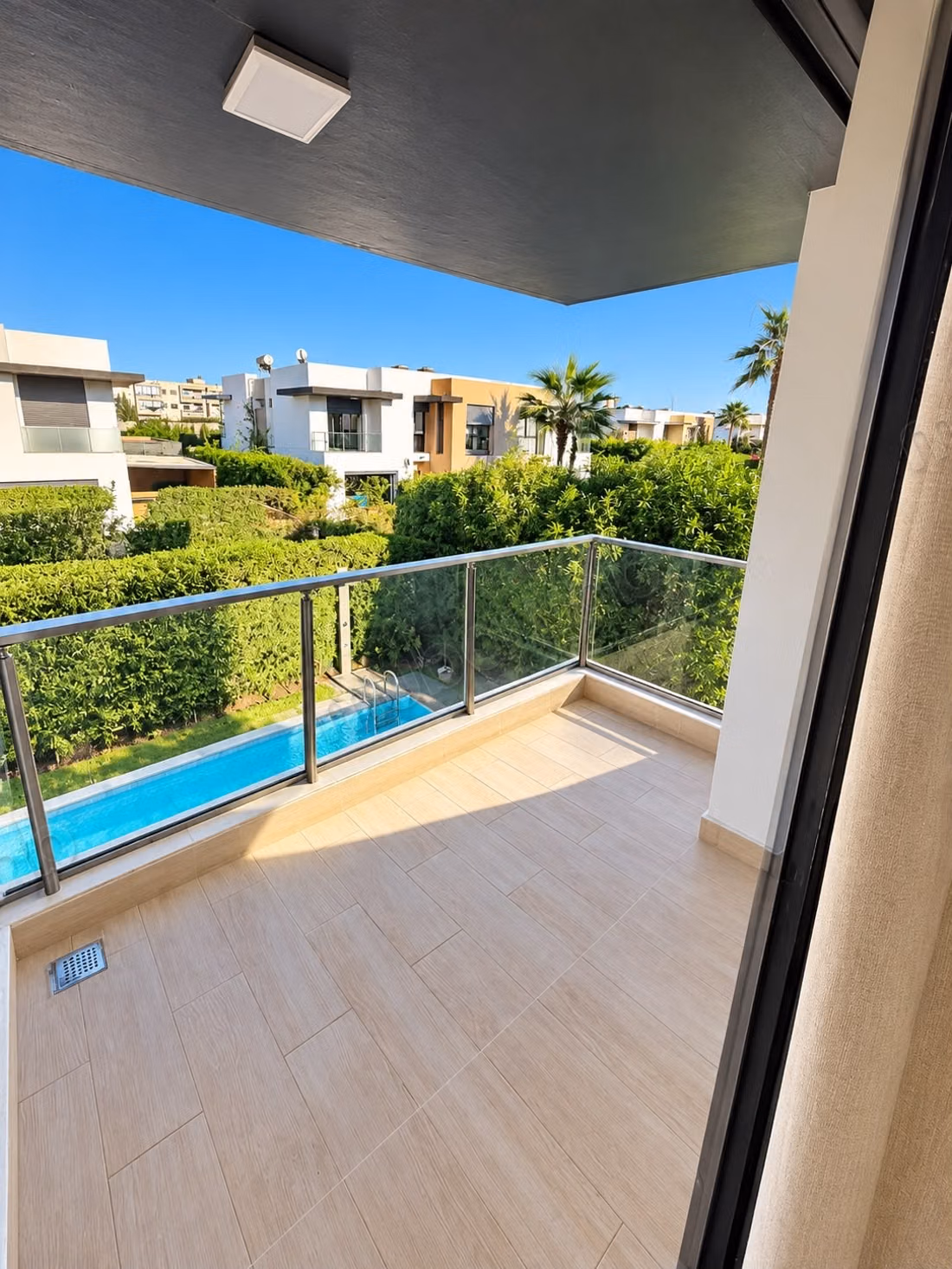 Superbe villa à louer à Dar Bouazza. 4 pièces confortables. Meublé
