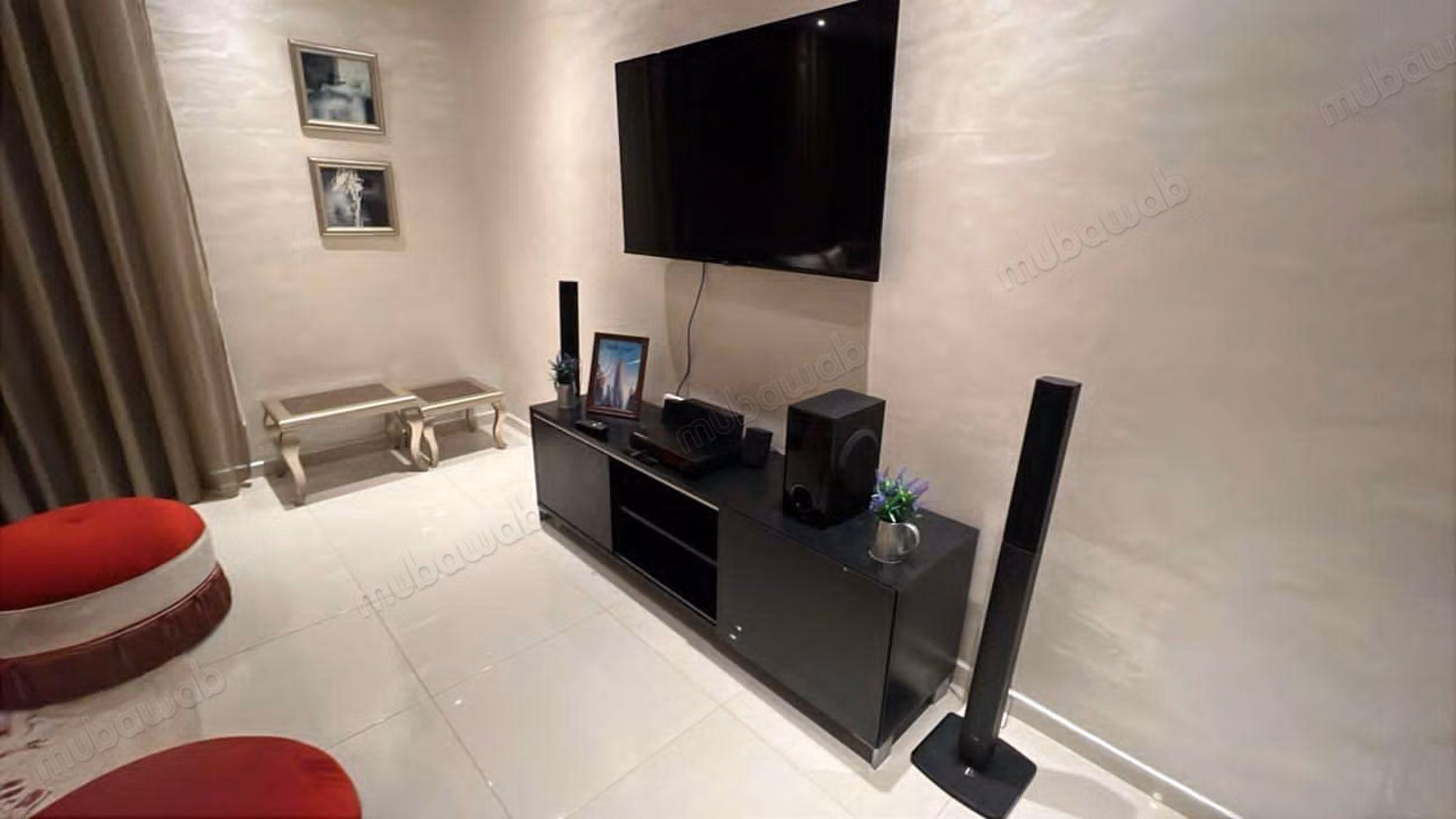 Bel appartement à louer au centre-ville. 3 belles chambres. Meublé