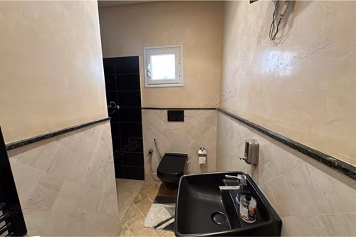 À vendre un duplex à Cité Ennozha