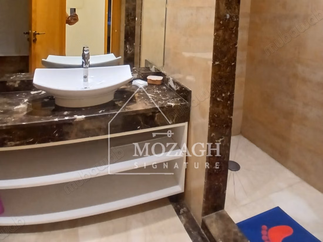 Appartamento moderno con piscina - Majorelle