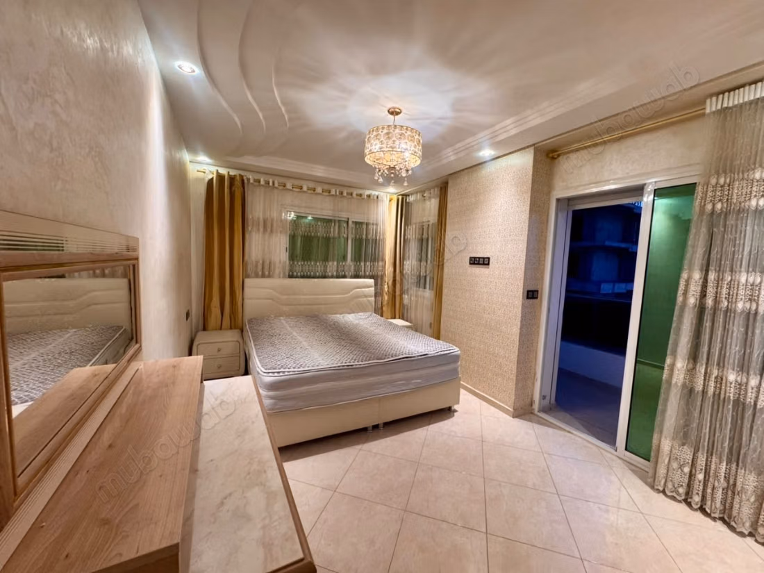 Spacieux appartement meublé en location