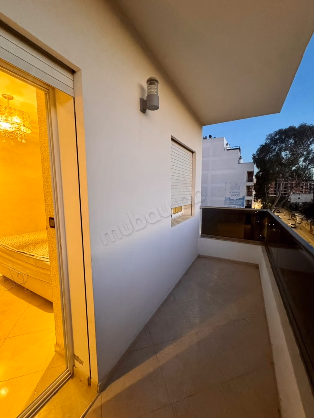 Spacieux appartement meublé en location