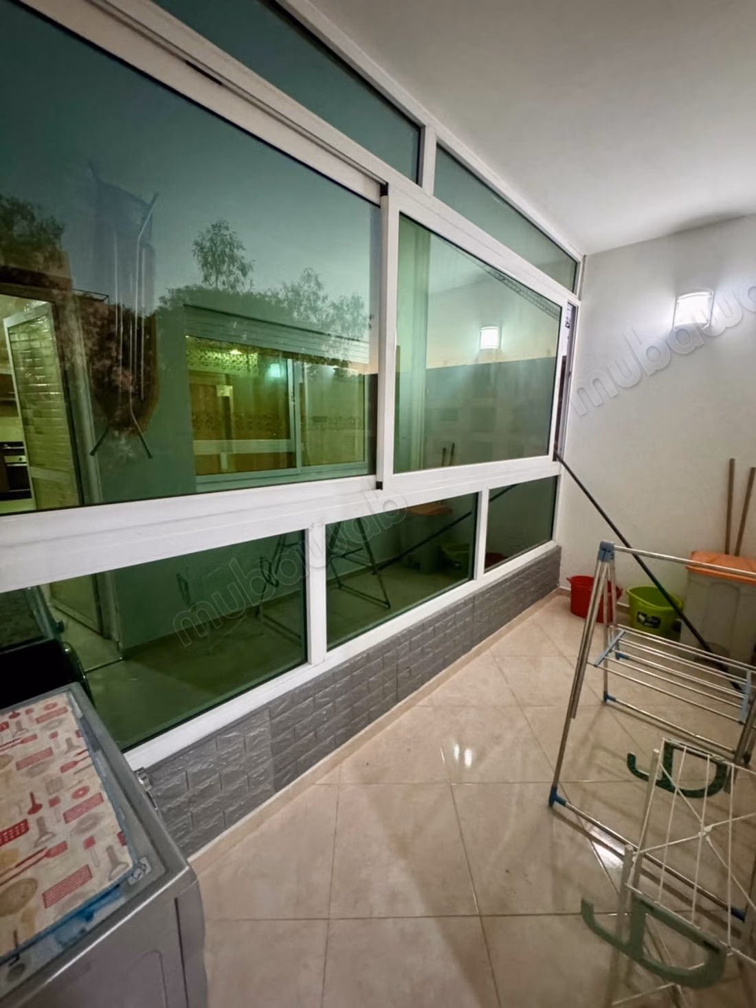 Spacieux appartement meublé en location