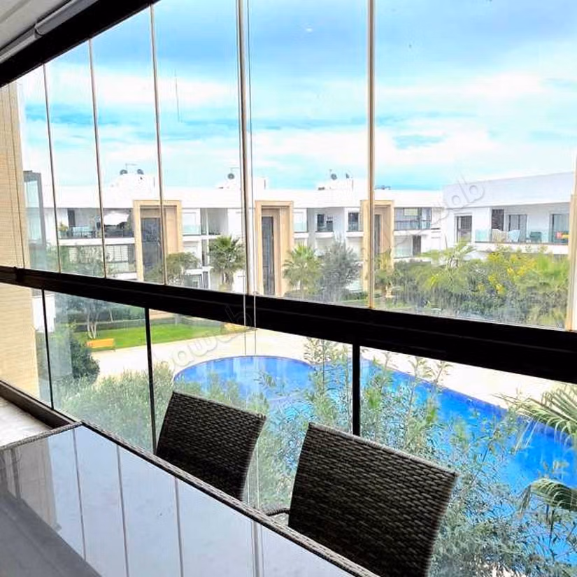 Appartement à Vendre de 101.0 m² à Dar Bouazza,
Tamaris2