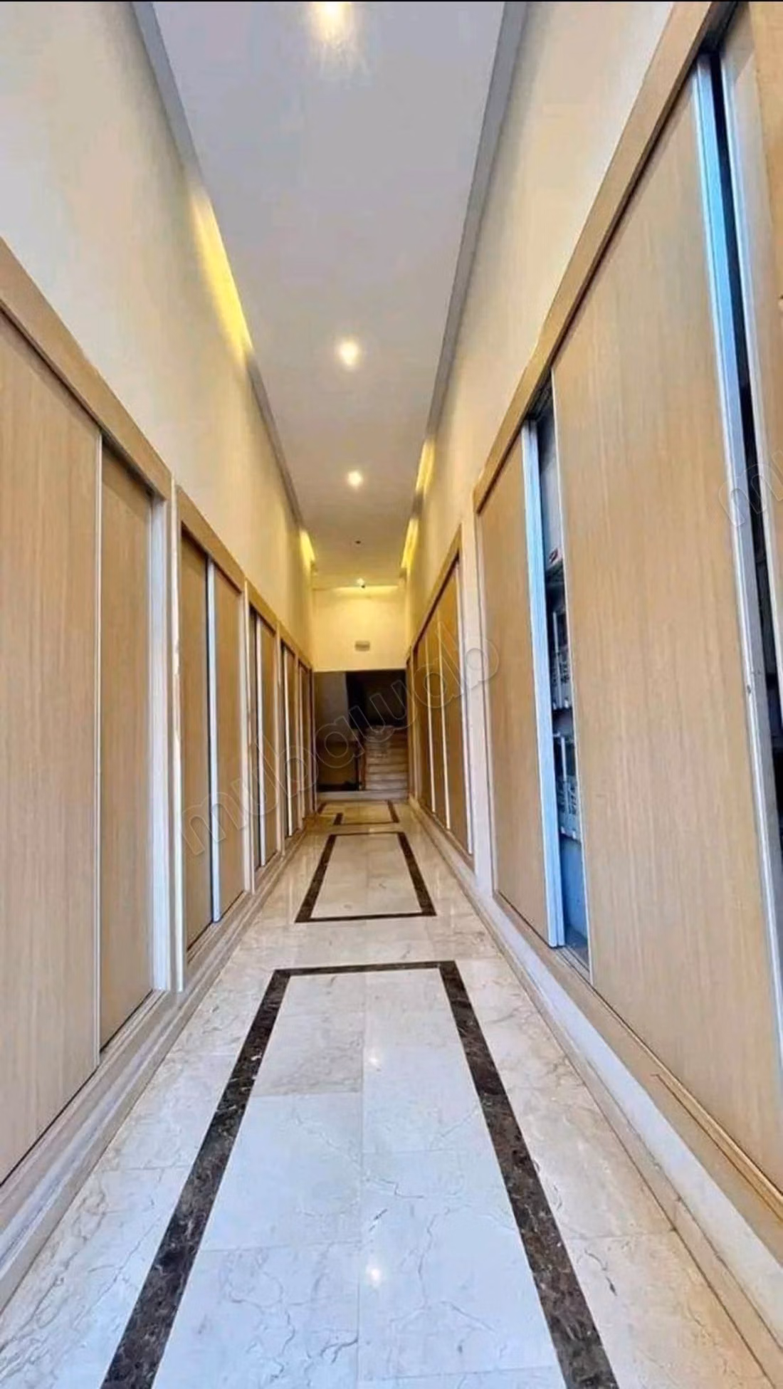 Appartamenti in affitto a Gueliz. Area 82 m². Salotto marocchino e antenna satellitare