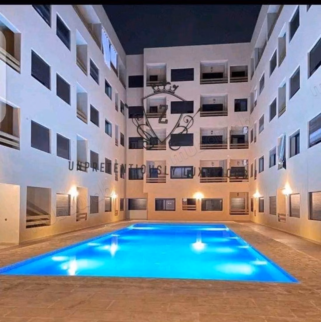 Appartamenti in affitto a Gueliz. Area 82 m². Salotto marocchino e antenna satellitare