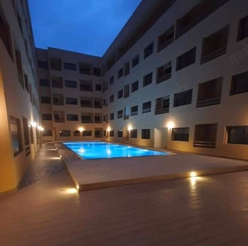 Appartamenti in affitto a Gueliz. Area 82 m². Salotto marocchino e antenna satellitare