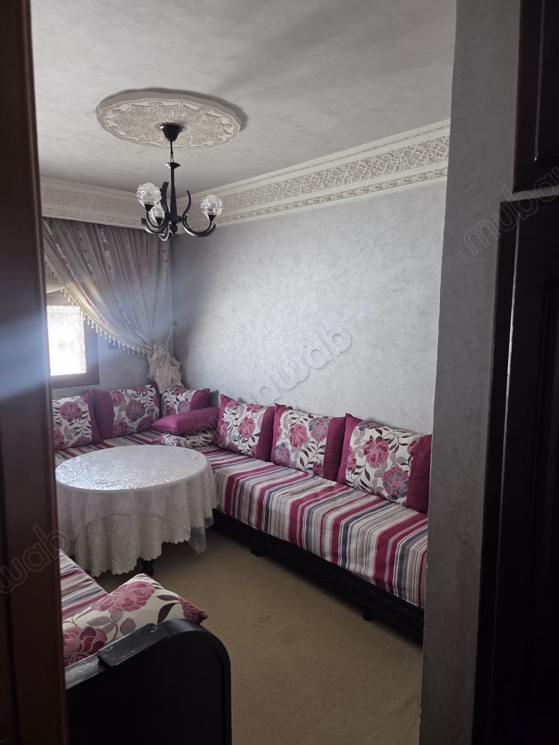 Bel appartement à vendre à Sidi Moumen 4 grandes chambres. Nouveau mobilier
