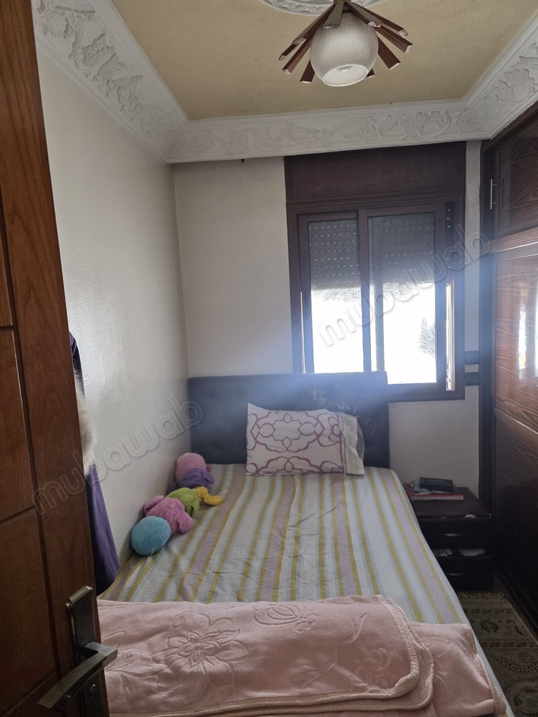 Bel appartement à vendre à Sidi Moumen 4 grandes chambres. Nouveau mobilier