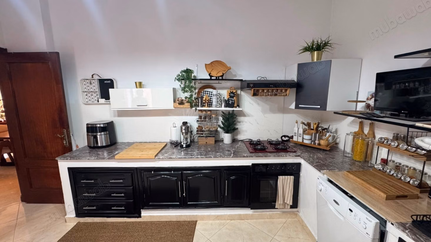 Spacieux Appartement de 223 m²