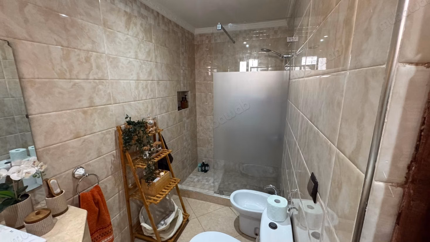 Spacieux Appartement de 223 m²