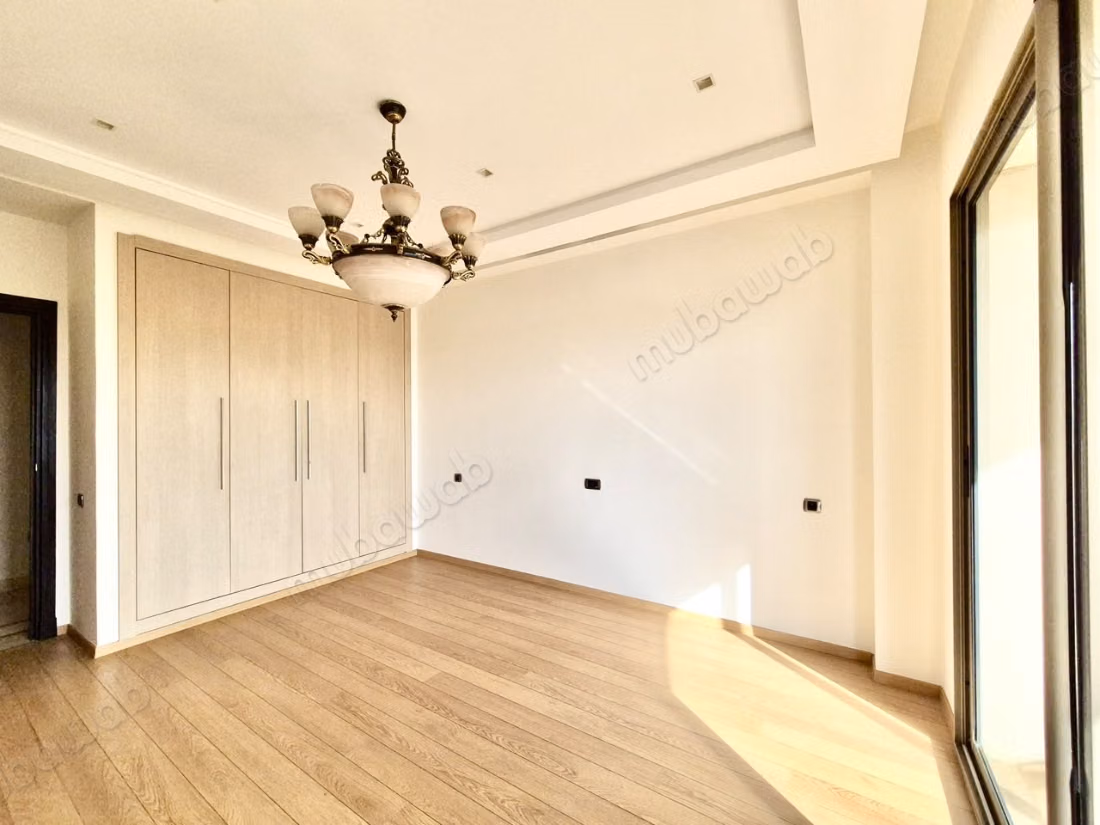 Appartement Vide Bouskoura 
Ville Verte