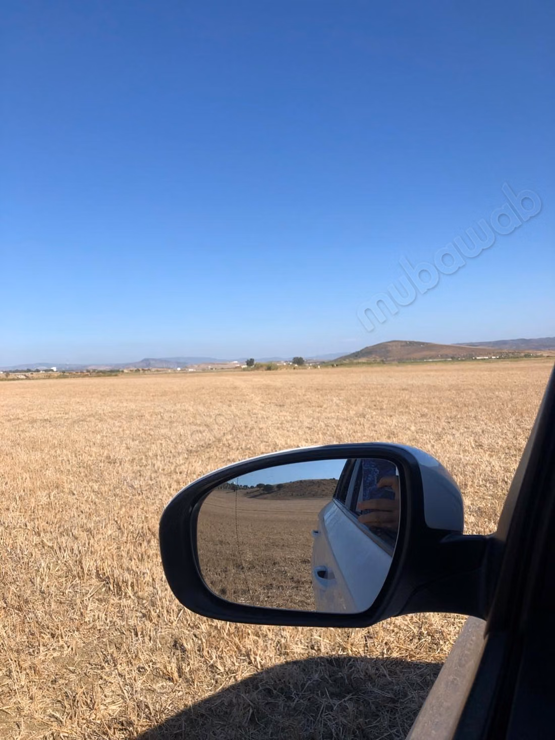 Beau terrain à la vente à Gzenaia de 18885 m²