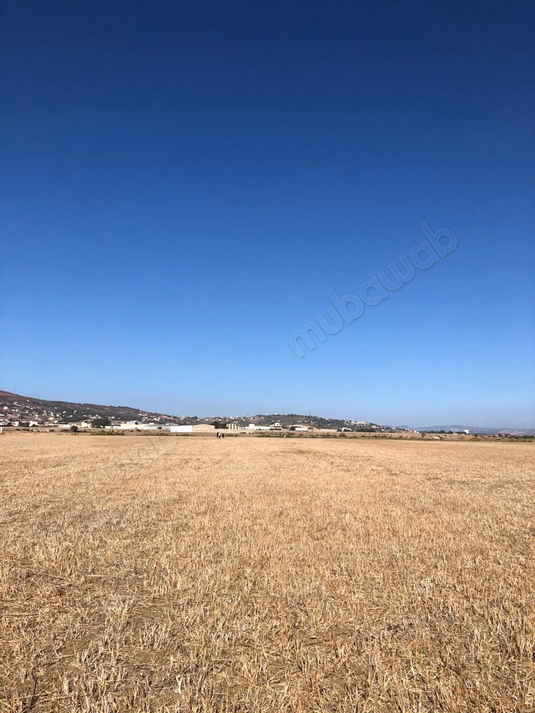 Beau terrain à la vente à Gzenaia de 18885 m²