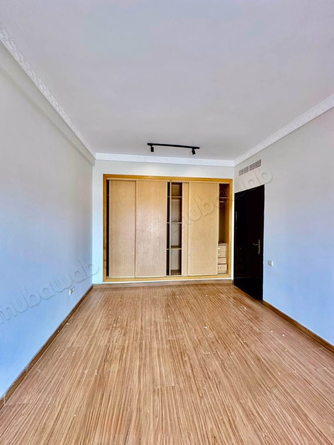 Appartement 109 m² à vendre à Avenue Abdelkrim Al Khattabi Marrakech. 
2 belles chambres, résidence sécurisée