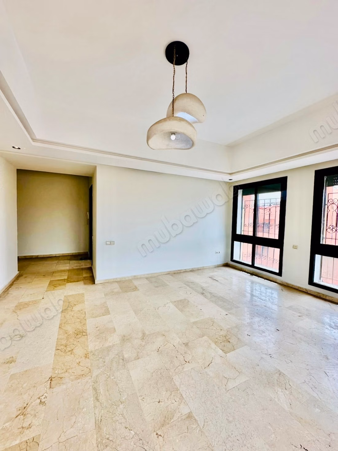 Appartement 109 m² à vendre à Avenue Abdelkrim Al Khattabi Marrakech. 
2 belles chambres, résidence sécurisée