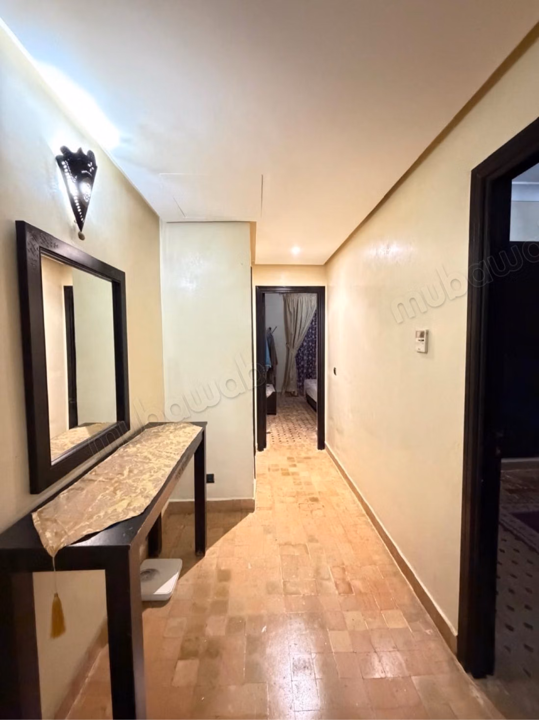 Location d'un appartement à Belbekkar. 
2 chambres agréables. 
Bien meublé