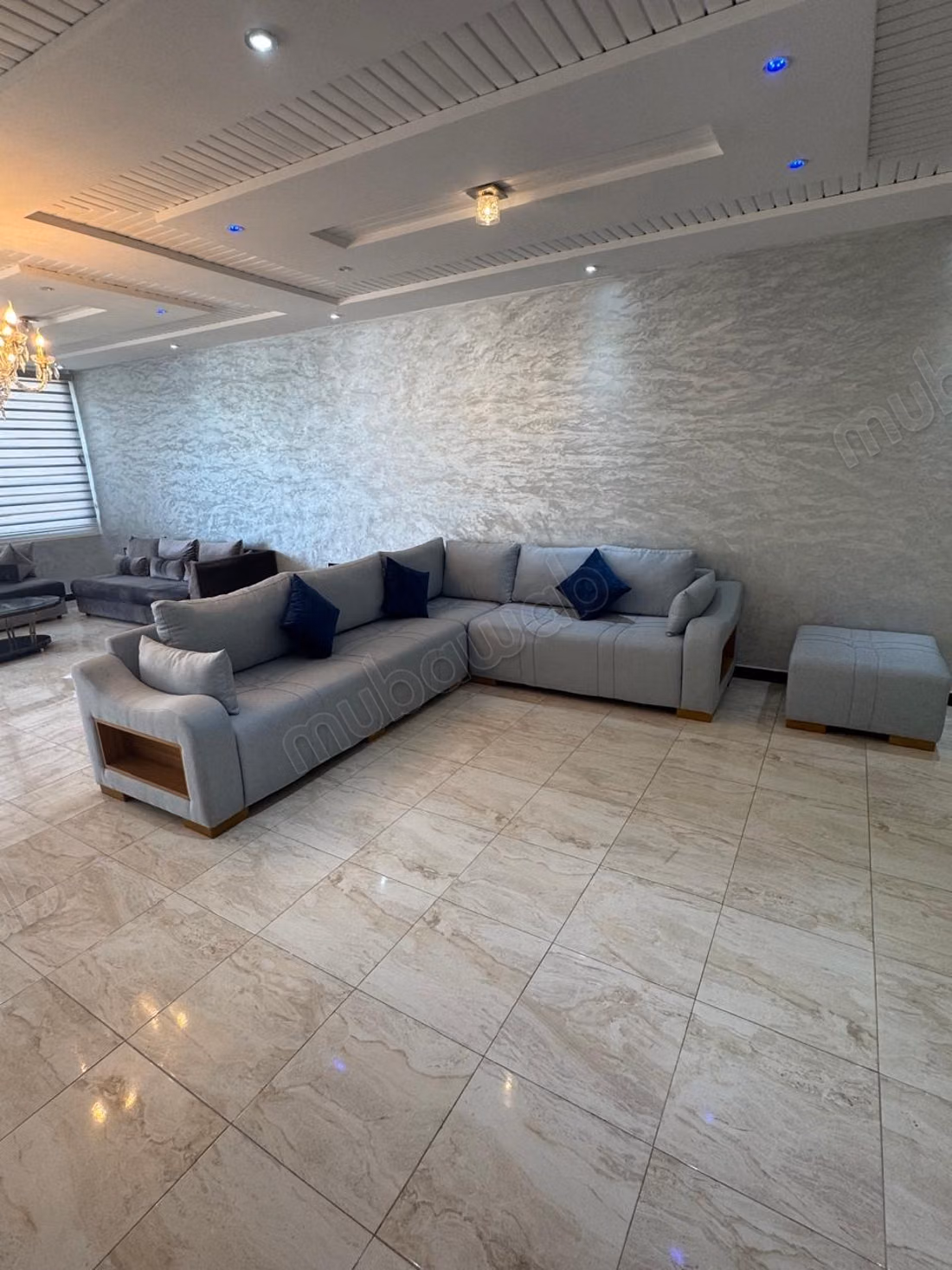 Appartamenti in affitto nel centro di Tangeri. Superficie 80 m². Residenza sicura dotata di sistema di ricezione di canali satellitari.