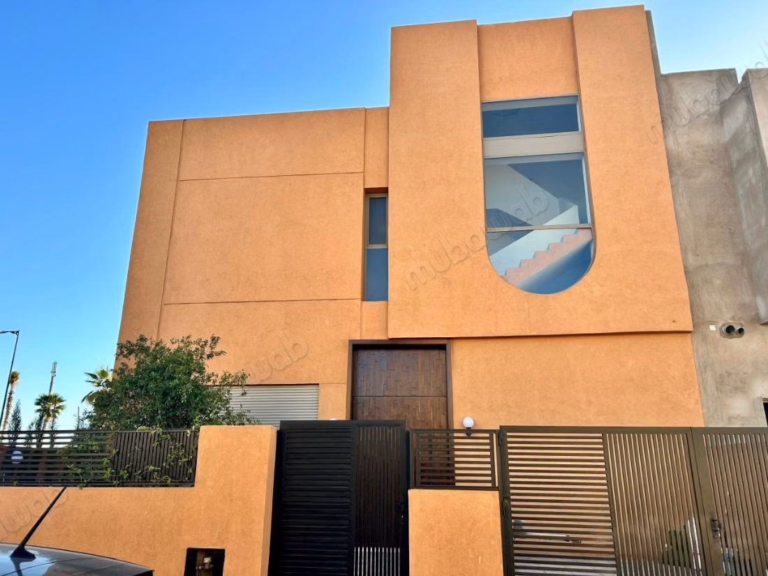 Villa De Luxe à Vendre à Chrifia 
VE25401
