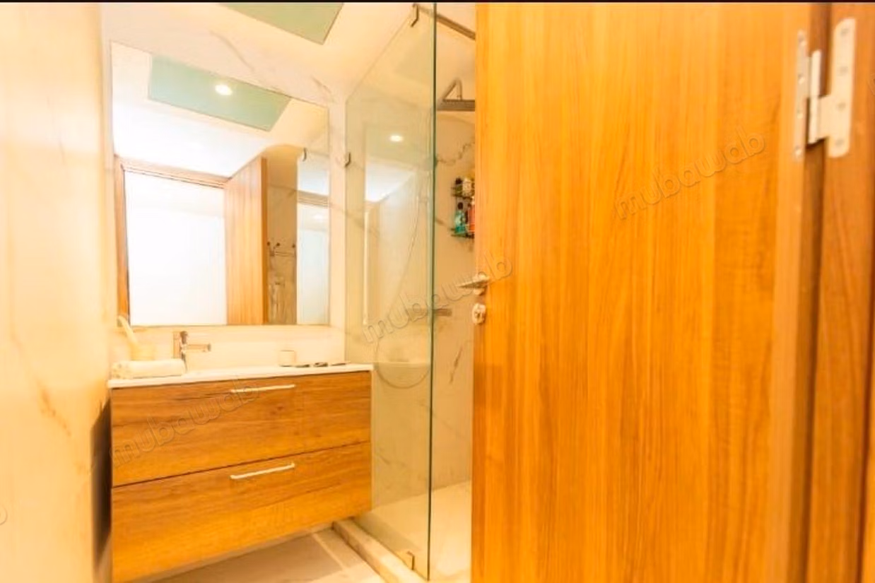 Huur Luxe Studio 55m² Gemeubileerd Gouden Driehoek