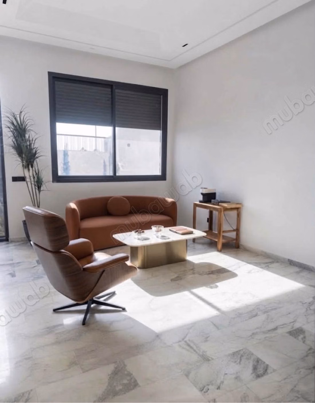 Somptueuse maison à vendre à Dar Bouazza. Surface totale 330 m². Piscine et service de Conciergerie