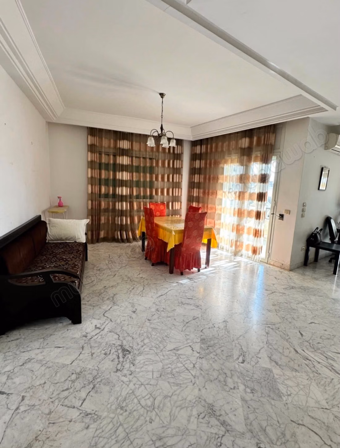 À louer – duplex S3 à jardin de l’aouina