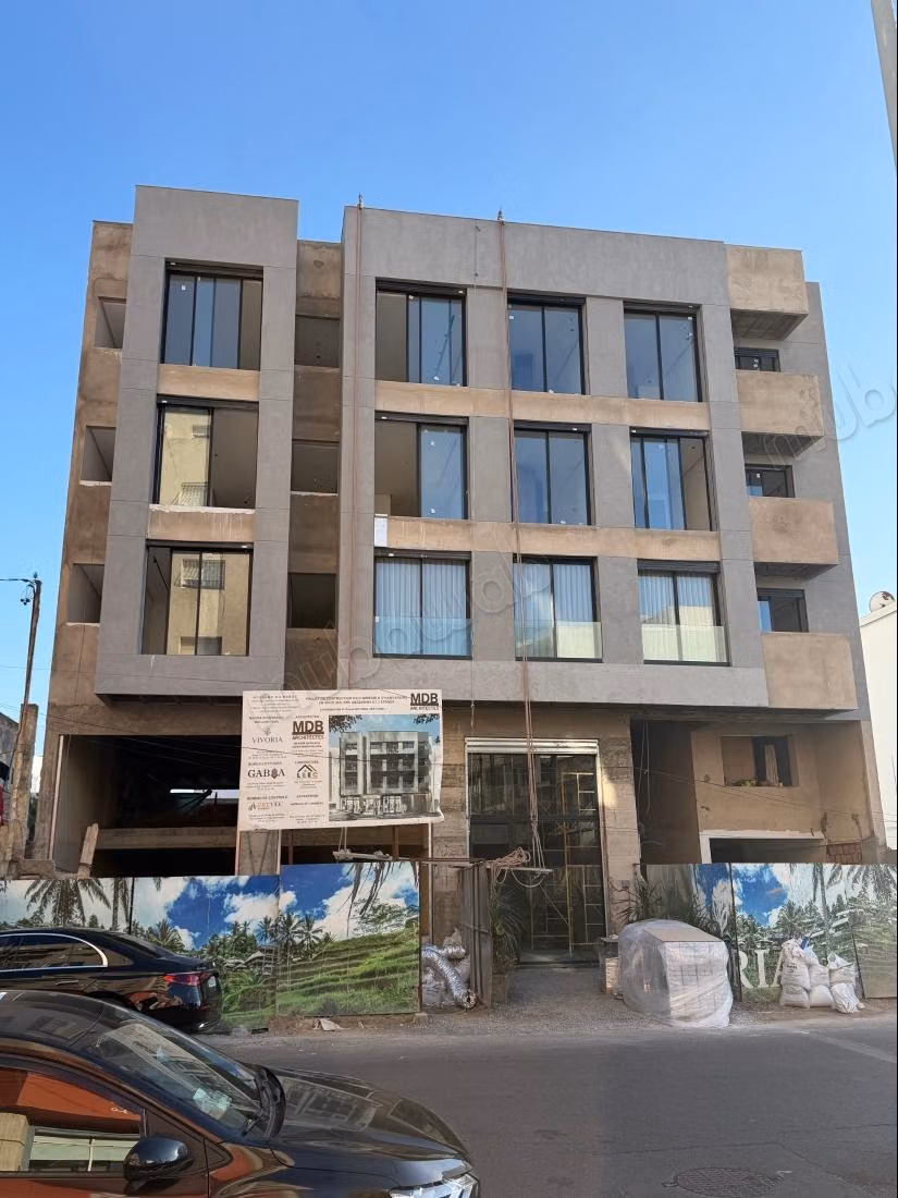 Apartamento de 2 habitaciones 74m2 FRANCEVILLE 2