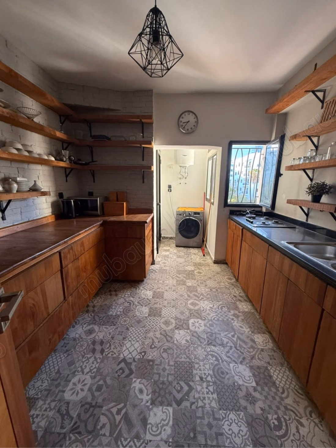 À vendre – superbe appartement rénové à hay riad
