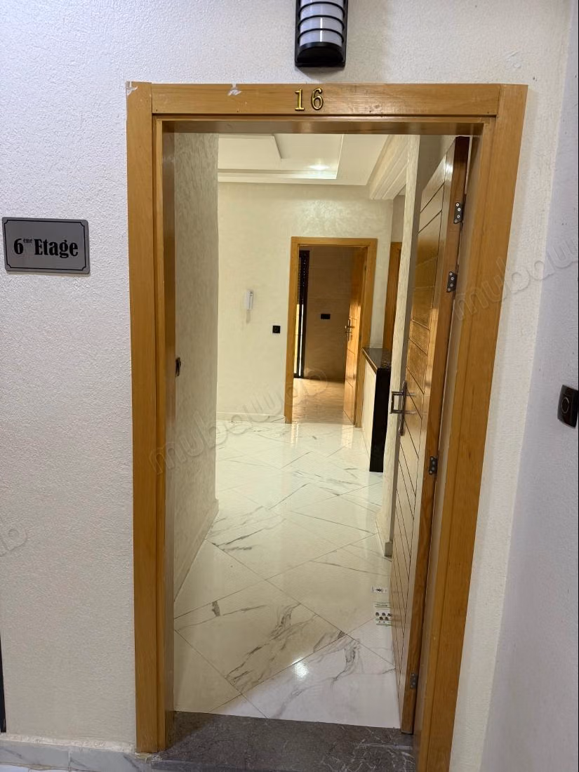 Appartement à l’achat à HAMRIA en plein centre