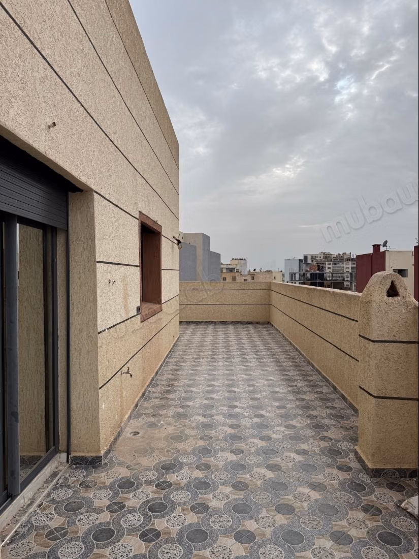 Appartement à l’achat à HAMRIA en plein centre