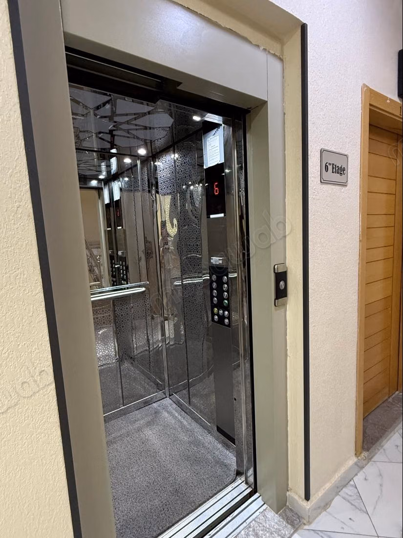 Appartement à l’achat à HAMRIA en plein centre