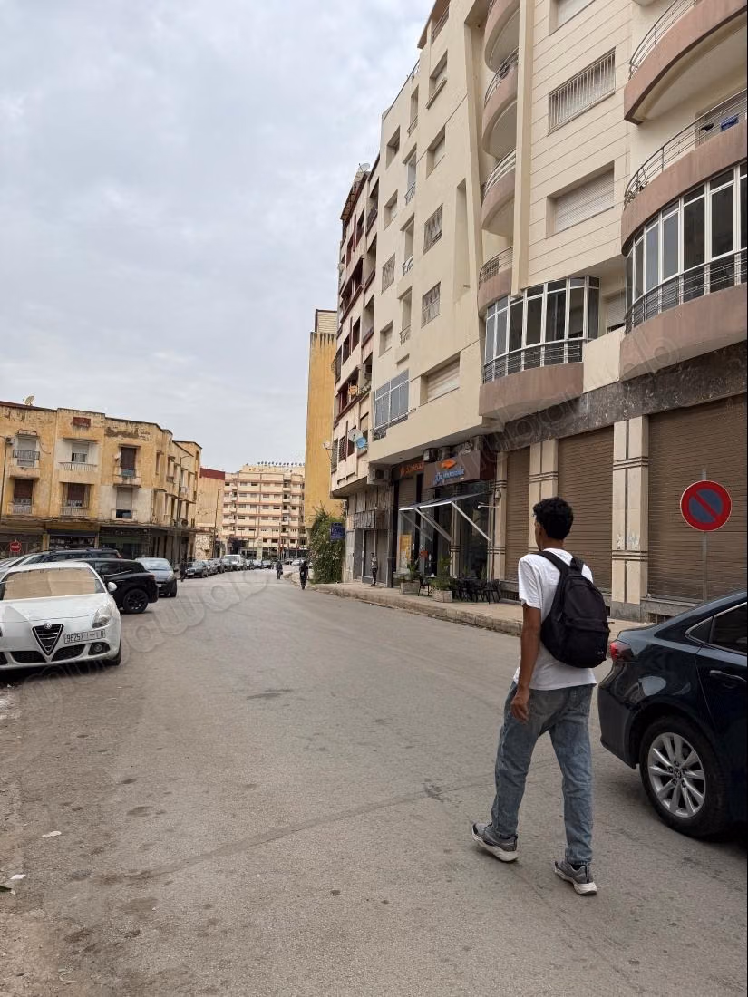 Appartement à l’achat à HAMRIA en plein centre