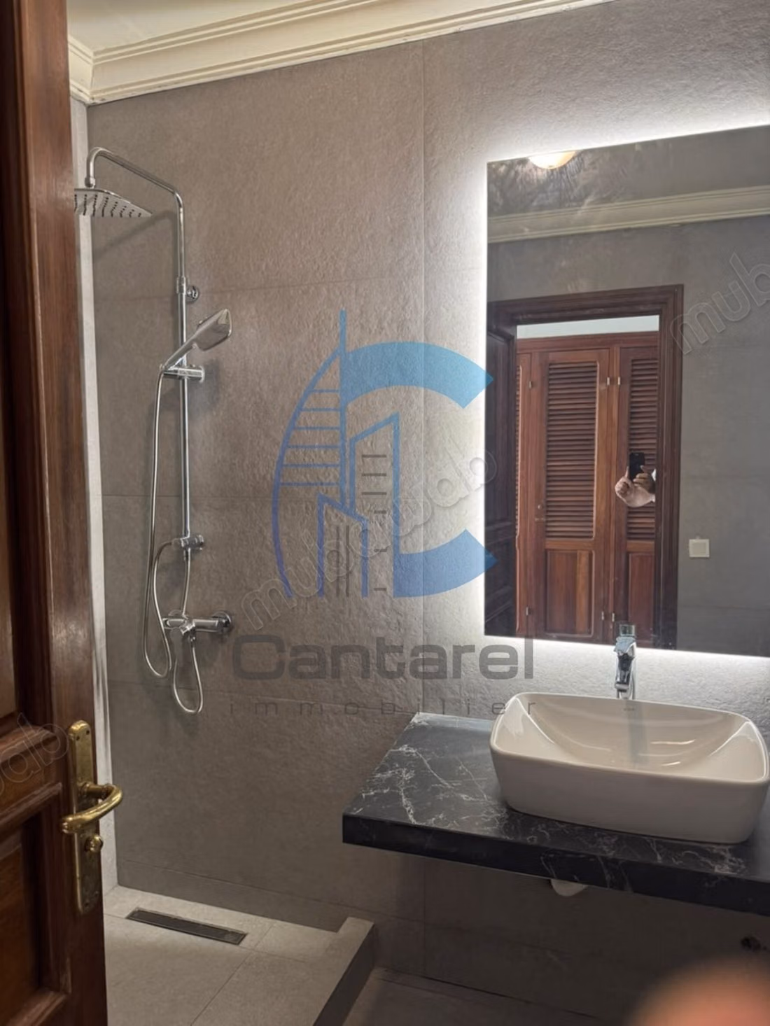 À louer appartement de 160m² à palmier