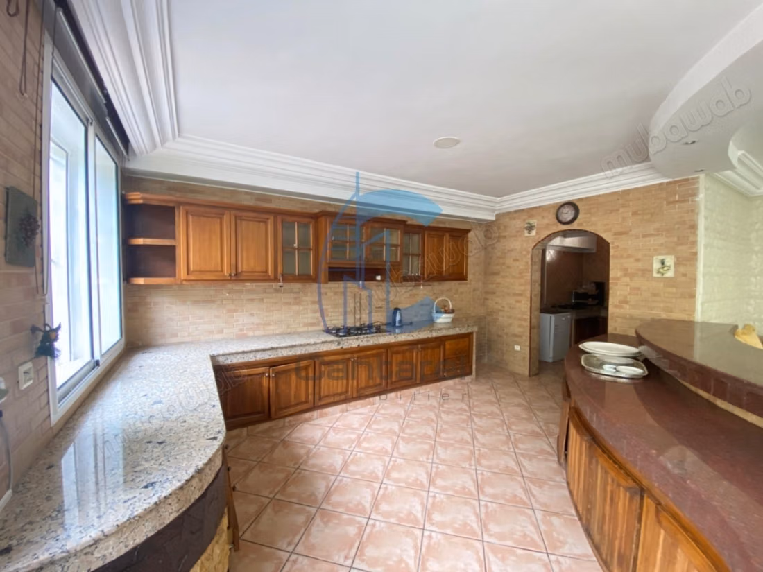 À vendre villa avec jardin à nassim