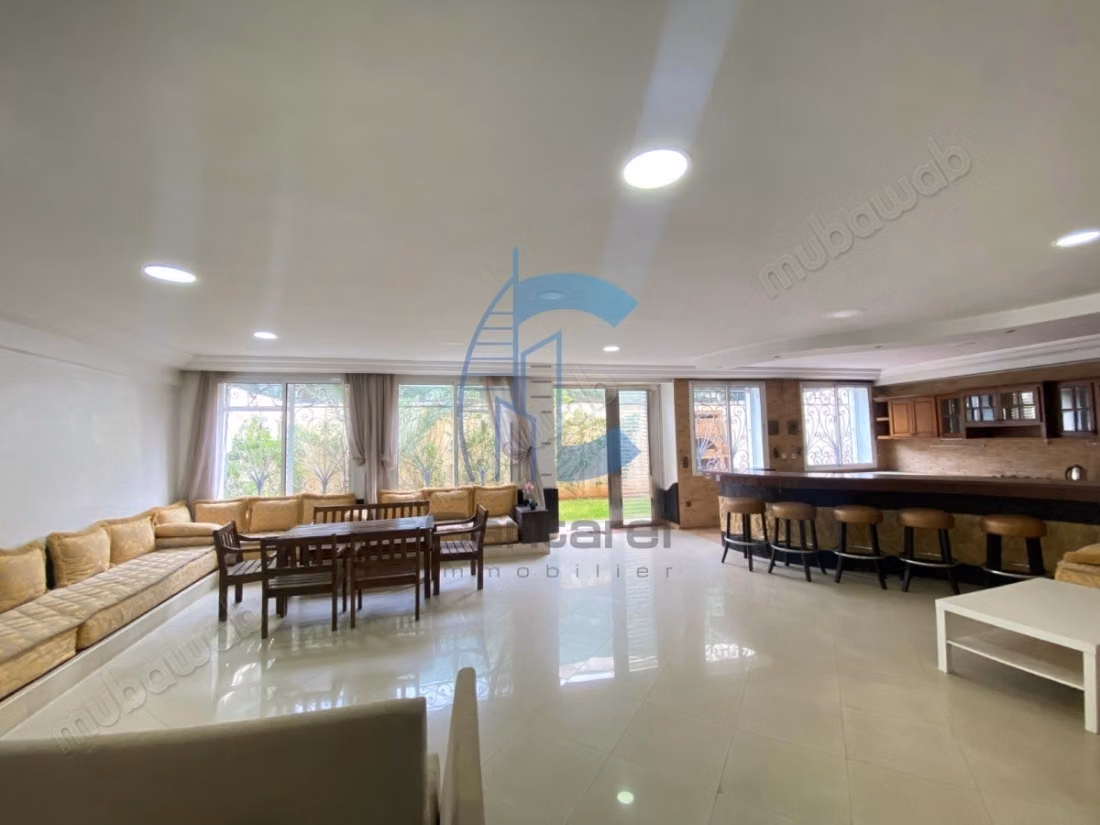 À vendre villa avec jardin à nassim